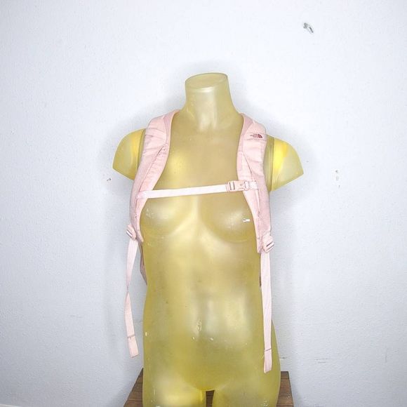 The North Face Isabella 21L laptop backpack - Picture 3 of 3